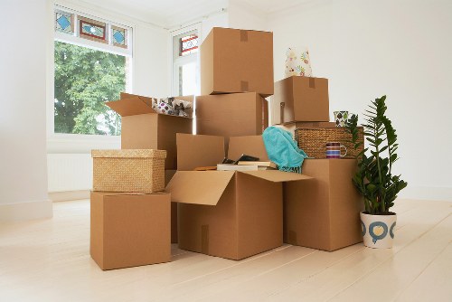 House removal support in Brompton with furniture and packing materials
